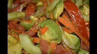 Salade davocat aux oeufs I Avocado Salad [upl. by Kcyrred960]