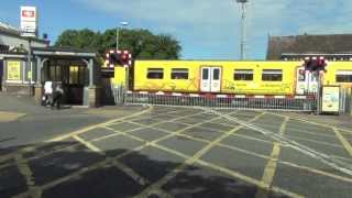 Birkdale Level Crossing [upl. by Ayanaj]